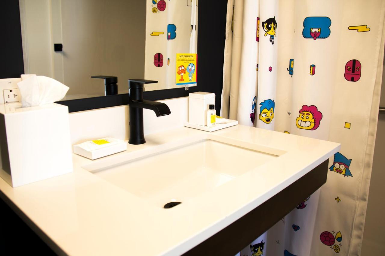 Cartoon Network Hotel Smoketown  外观 照片