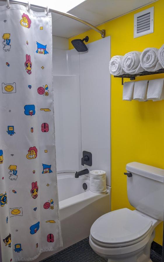 Cartoon Network Hotel Smoketown  外观 照片
